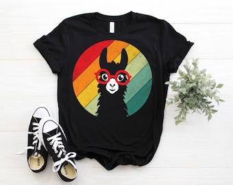 Llama Vintage Retro Alpaca Costume T-Shirt, Llamas Animal Lover Gift, Cute Llama Birthday Party Tee, Awesome Llama Mom Dad Papa Mama TShirt,