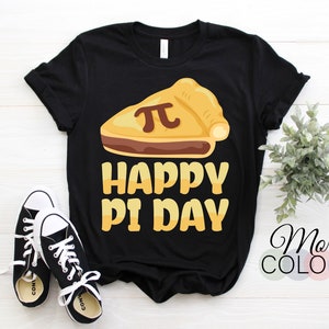 Feliz día Pi espiral Pi matemáticas para una proporción de 3.14 Camiseta divertida de pastel, matemática nerd ciencia álgebra símbolo Escuela Estudiantes maestros Regalo