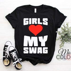 GIRLS LOVE MY SWAG Engraçado Vintage Algodão Verão Novidade Streetwear dos  homens T-Shirt Mulheres Streetwear Casual Tamanho UE Top Tee - AliExpress