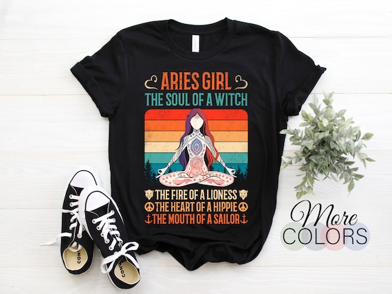 April Woman The Soul Of A Witch T-Shirt Birthday Gift April Woman The Soul Of A Witch T-Shirt Birthday Gift