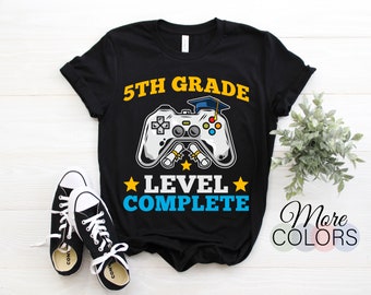 5th Grade Level Complete Video Games Lover Graduation Class School Graduate Gifts Gamer T-Shirt, Five Fifth Graduated Boys, Sixth Six 6th,