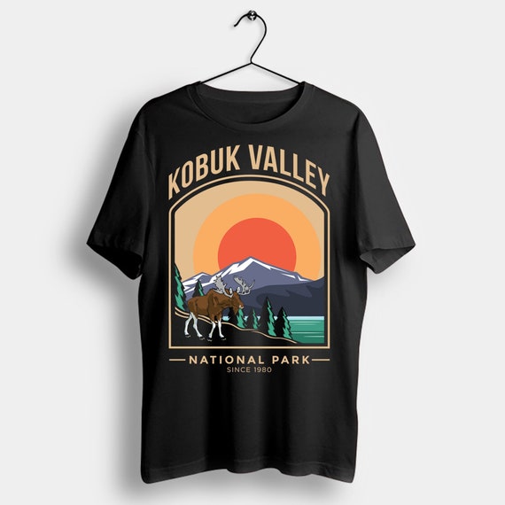 Alaska Hiking T-Shirt- Vintage Alaska Tee Gift Alaska Hiking T-Shirt- Vintage Alaska Tee Gift