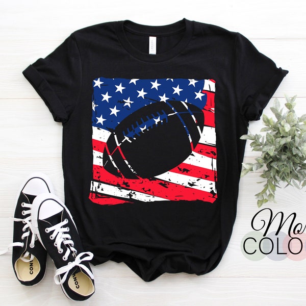 American Flag USA Football Vintage Cool T-Shirt, American Football Players School Fans Game Day Gift For Son Boys Birthday Christmas Present