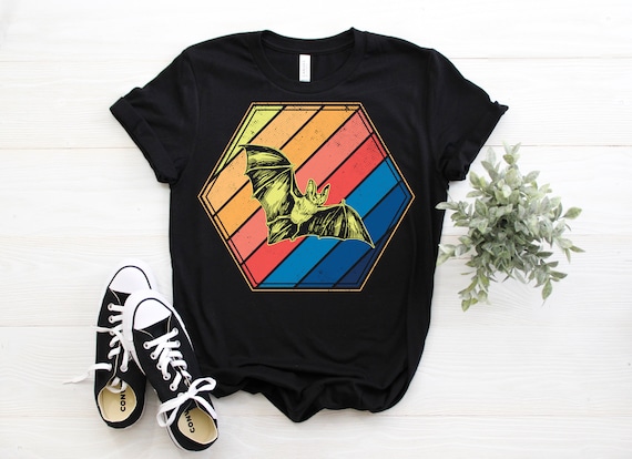 Bat Vintage Retro Gift Cute T-Shirt, Bats Flying Vampire Animal Lover T Shirts, Funny Spooky Halloween Costume, Birthday Present Clothes,