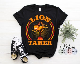 Circus Lion Tamer Staff Costume Carnival Vintage T-Shirt, Clowns Ringmaster Taming Tee, Birthday Children Party Present, Circus Lover Gifts,