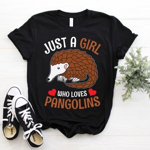 Pangolin Animal Pangolins Lover Gift T-Shirt, Wildlife Support Animals Activists, Endangered Species, Save The Pangolin, The Protectors