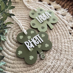 Personalized St. Patrick&#39;s Day Shamrock Name Tag