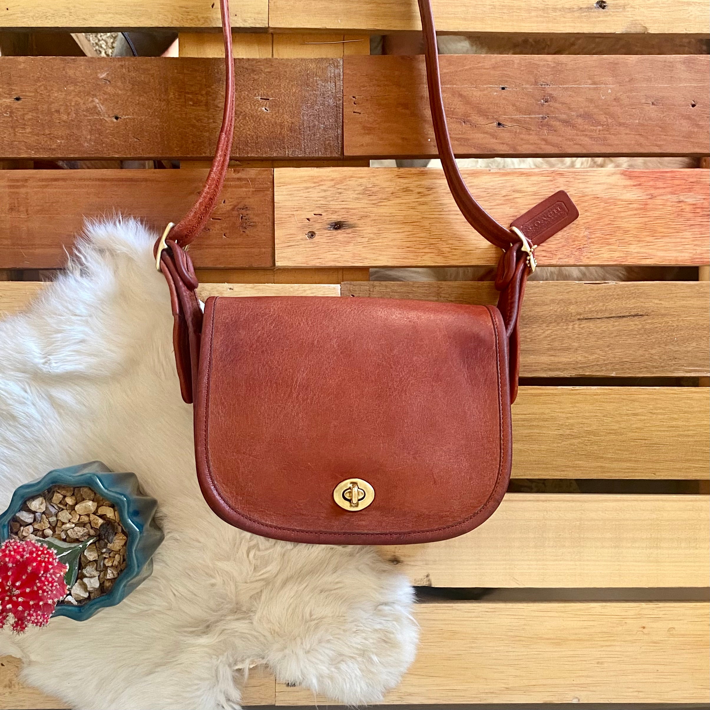 Vintage coach small shoulder bag cheap