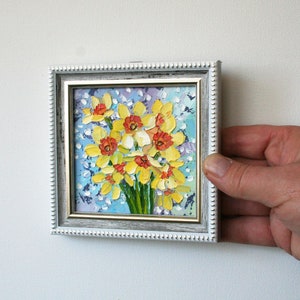 Mini oil painting Birth flower art Daffodil painting Narcissus artwork Spring flowers wall art Tiny framed art Mothers day gift