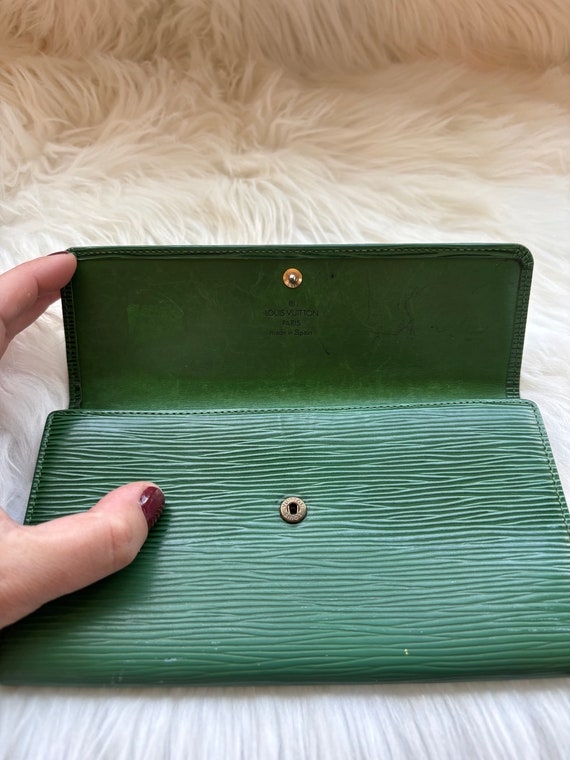 Vintage Authentic Louis Vuitton Emerald Green Epi… - image 4