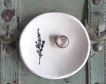 Small Ring Dish Sage Green Glazed Ring Dish Ceramic Jewelry Dish Trinket Dish Catchall Ceramic Jewelry Dish