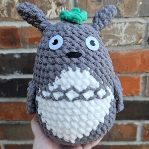 LOW SEW Crochet Pattern: Friendly Neighbor