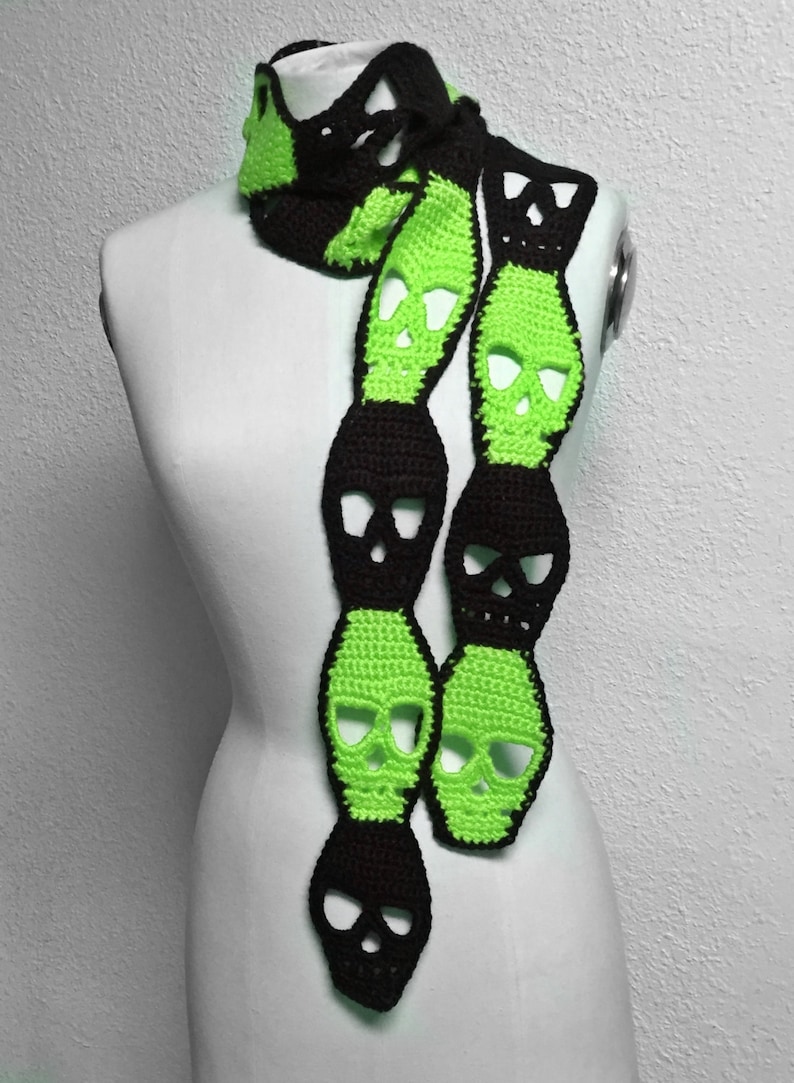 Crochet Skull Scarf Pattern Tutorial Halloween Etsy
