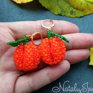 Beaded Pumpkin Earrings: Halloween Holiday Jewelry