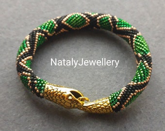 Green snake bracelet  Serpent bracelet Python bracelet Print bracelet Crochet bracelet Colorful seed beaded bracelet Gift for snake lover