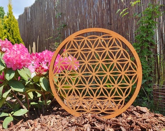 Fathers Day gift I Bee Hotel I Rusty Metal Outdoor Sculpture Art for Garden I Garden Decor I Flower of life I Bee House I Insect House