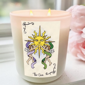 Lecture à la bougie du tarot - Impératrice, soleil et roue | Art de bougie de tarot à 3 faces | Abondance, joie, destin | Grande bougie de 14 oz, décoration de cadeau spirituel