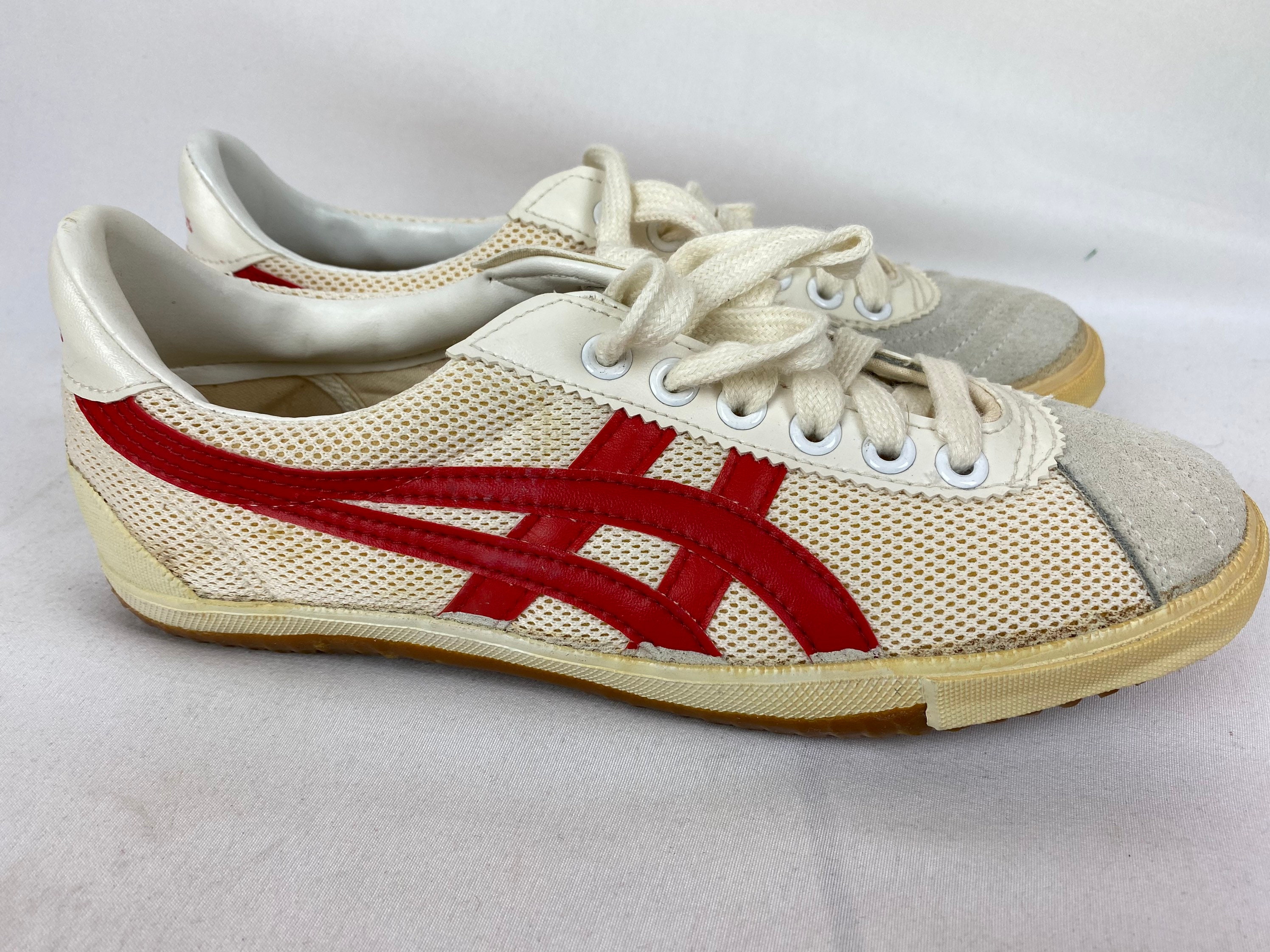 vintage asics tiger volleyball shoes