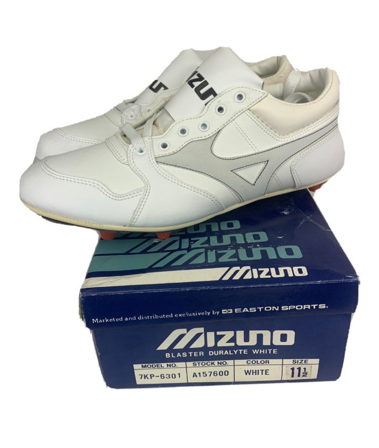 mizuno vintage sneakers