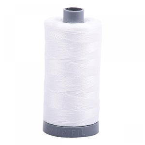Mako Cotton Embroidery Thread: Natural White 28wt, 820 yds