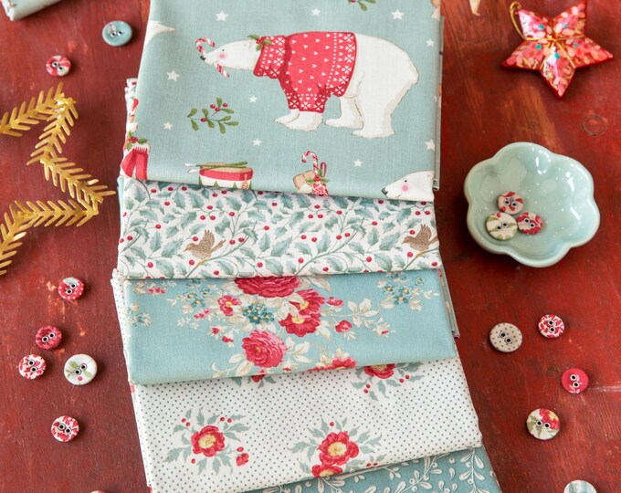 Merry Little Christmas Duck Egg FQ Bundle Featuring Tilda - Etsy