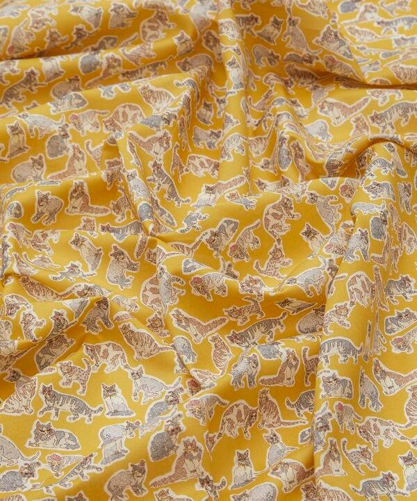 Willoughby Mews Gold Liberty London Tana Lawn FQ | Etsy