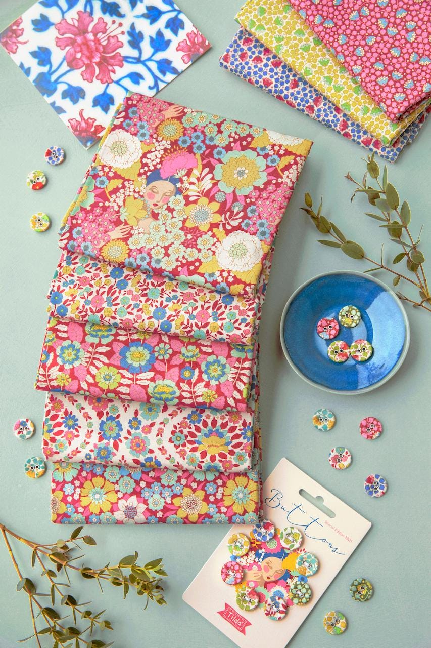 Wallflower Burgundy Pink FQ Bundle featuring Tilda