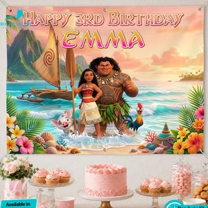以下が含まれることがあります： 「HAPPY 3RD BIRTHDAY EMMA」の文字と、人気アニメのキャラクターのイラストが描かれたカラフルなバナー。誕生日パーティー用に、ピンクのケーキ、カップケーキ、お菓子がテーブルに並べられています。