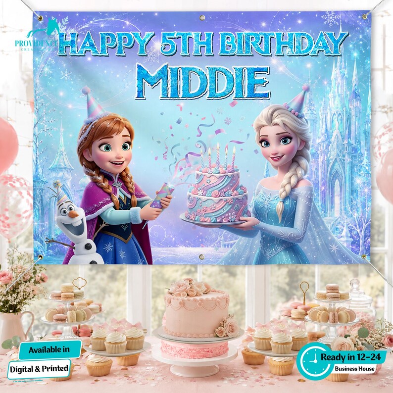 Peut inclure: Banni&egrave;re bleue et violette avec le texte "HAPPY 5TH BIRTHDAY MIDDIE" avec Anna et Elsa de La Reine des Neiges. La banni&egrave;re pr&eacute;sente un g&acirc;teau d'anniversaire et des confettis. Une table est dress&eacute;e avec des cupcakes et un g&acirc;teau.