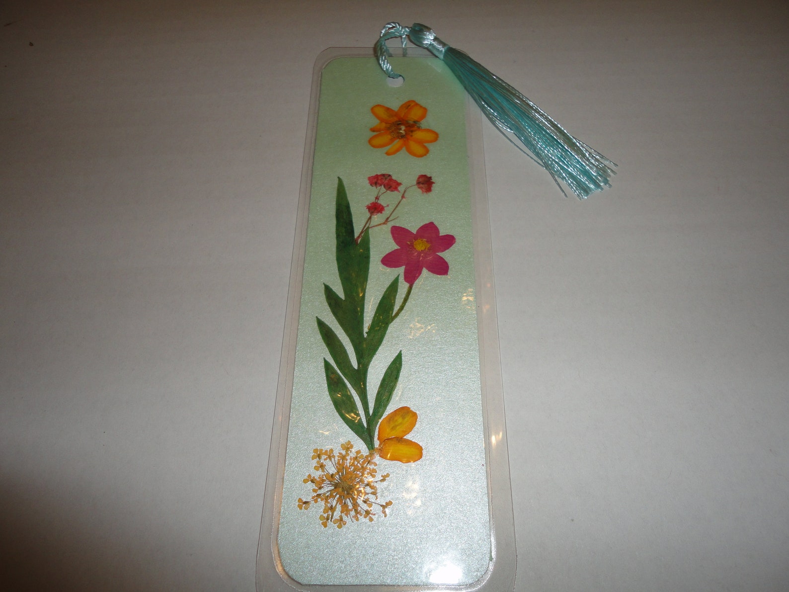 Bookmark Set of 4 Pressed Flower Bookmarks Laminated Etsy
