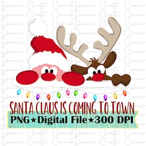 Natal Png; Camisa de Natal Png; Papai Noel Está Chegando à Cidade; Papai Noel Png; Design de Sublimação de Natal; Papai Noel Png; Camisa Bonita Png