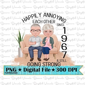 Feliz desde 1967 Png; Felizmente molestándose el uno al otro; Pareja feliz; Pareja feliz Png; Felizmente molestándose el uno al otro desde 1967 Png; Pareja feliz