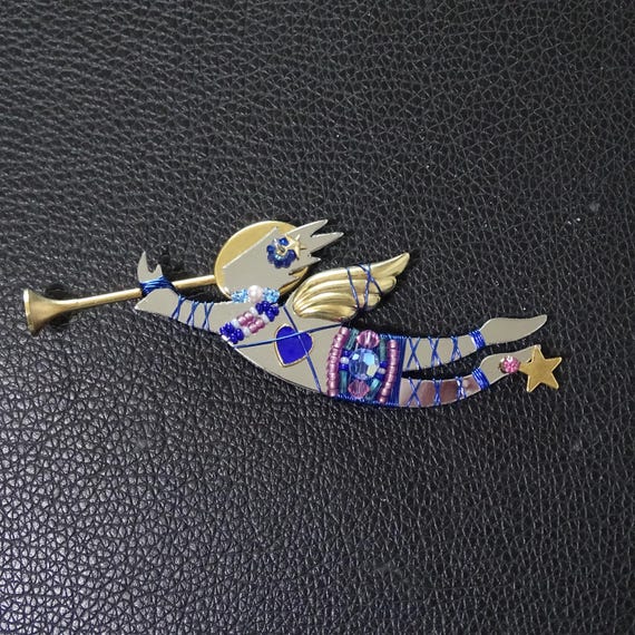 Vintage Signed Handmade Liztech Herald Angel Brooch
