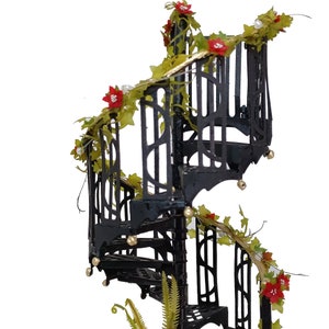 24th scale SVG and Studio3 files for spiral staircase, for Cricut or Silhouette, miniature.  Instant download.