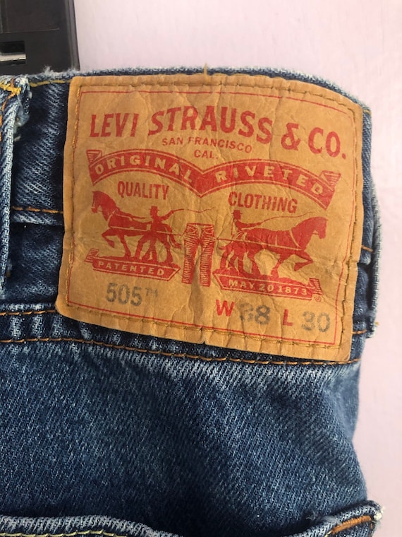 Levi 505 jeans