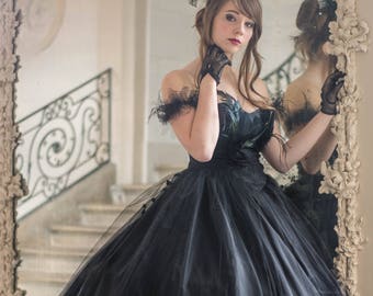 Robe de mariée noire style 
