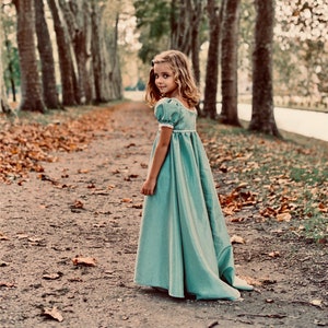 Regency and 1st Empire dress for girls in taffeta, from 2 to 14 years old