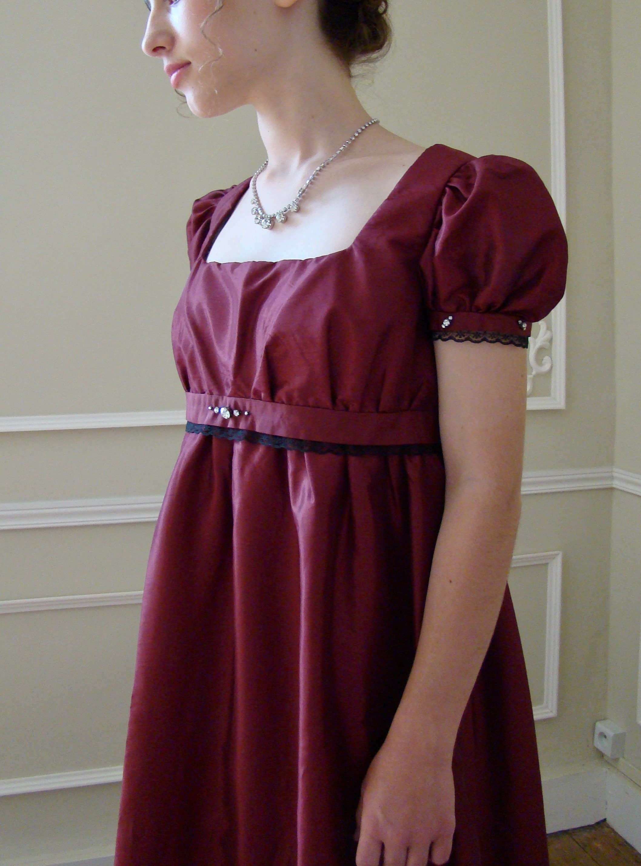 Robe Marron Sans Bretelles – Style Empire – Taille 8 – Très Bon état