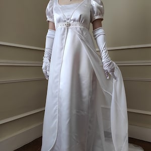 1st Empire 1800 white dress, in satin and silk-effect muslin image 6