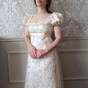 1st Empire/Regency wedding dress, embroidered tulle and ivory lace