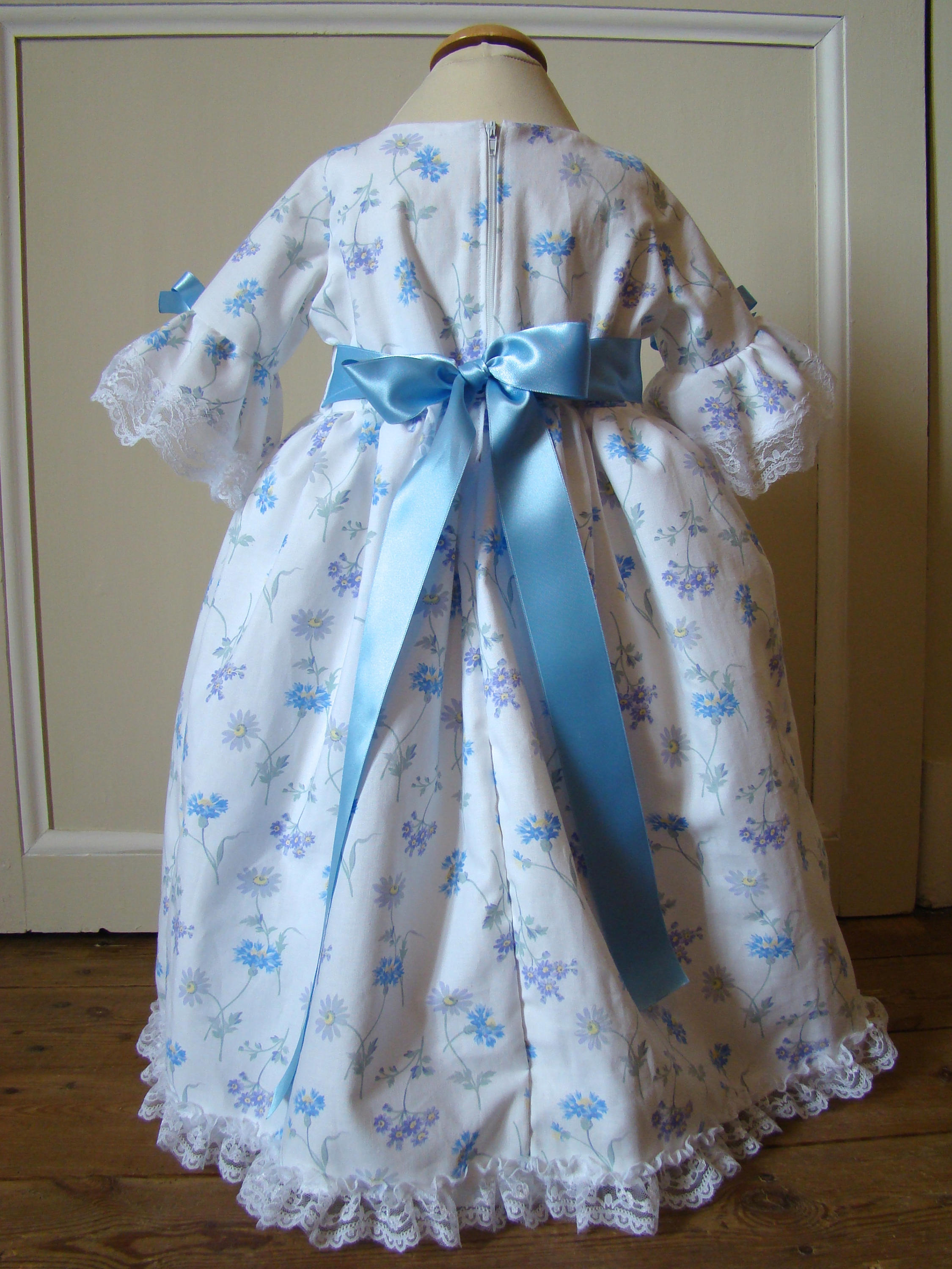 Robe historique bébé 18ème siècle style de 9 Etsy