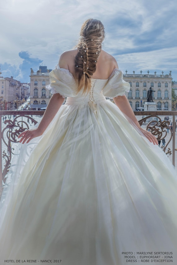 Vestido de novia con crinolina cruda y blanca - Etsy España Vestido de novia con crinolina cruda y blanca - Etsy España