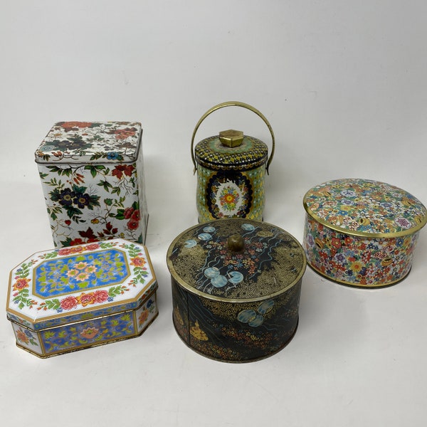 Set of 5 Vintage Decorative Tins Candy Nuts Daher Storage Kitchen Home Decor Granny Chic Grand Millennial Kitchen