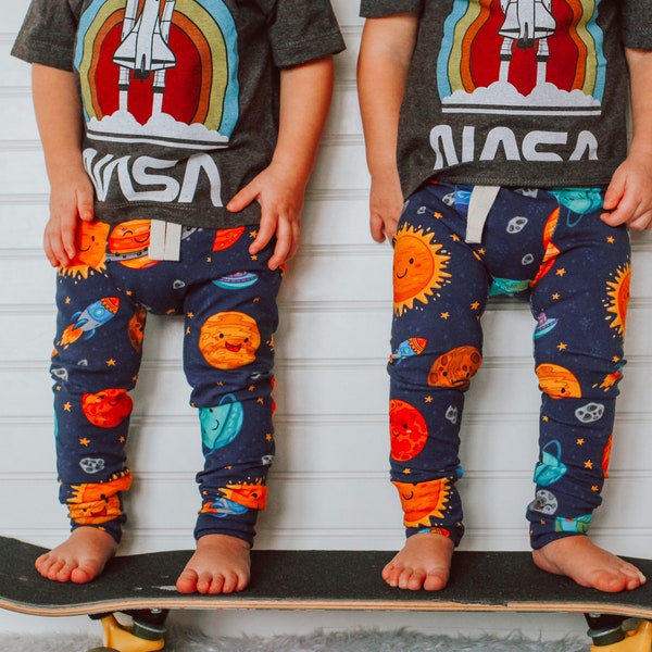 Baby boy pants - space pants - solar system baby boy outfit - baby leggings - toddler leggings - unisex baby space pants - baby shower gift