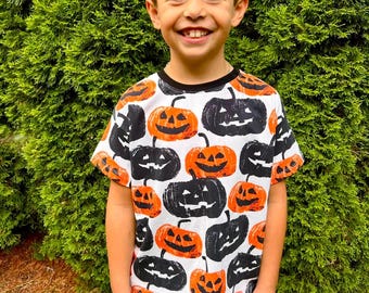 Spooky Style for Little Ones: PUmpkin Tshirt for Halloween kids, Cute Jack O lantern tee for toddlers