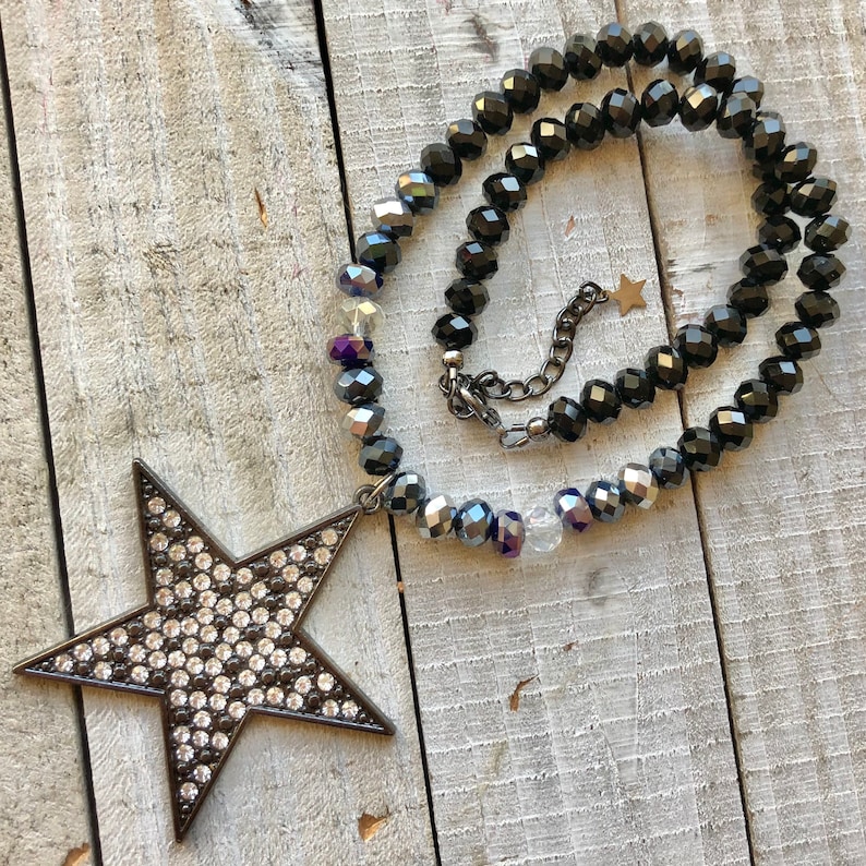 Star Glass Beaded Collar Necklace