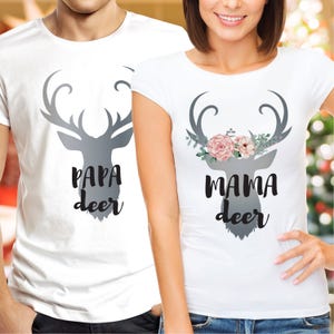 Couple with printed matching shirts - shirts with print of deer mama and deer papa - jersey regular fit shirt with elastane round neck - 100% organic cotton shirts - white matching couple shirts- matching tees - couple shirts