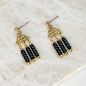 Brass and Onyx Dangle Earrings: Geometric Minimalist Design