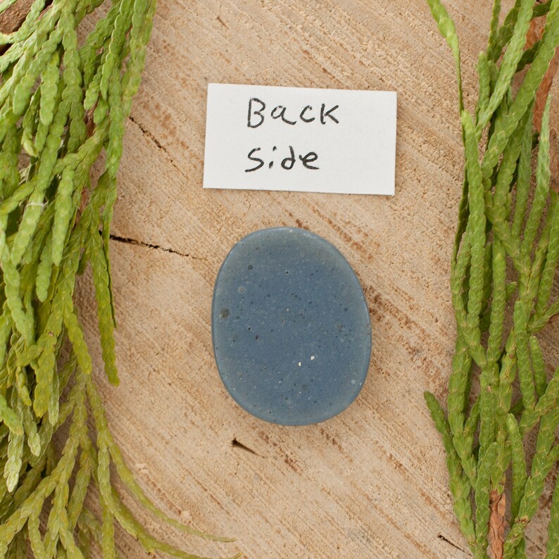 Leland Blue Cabochon
