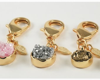 Dijes de cristal y oro, accesorios para mascotas, dijes para collares de perros, dijes de drusa, adornos brillantes para perros